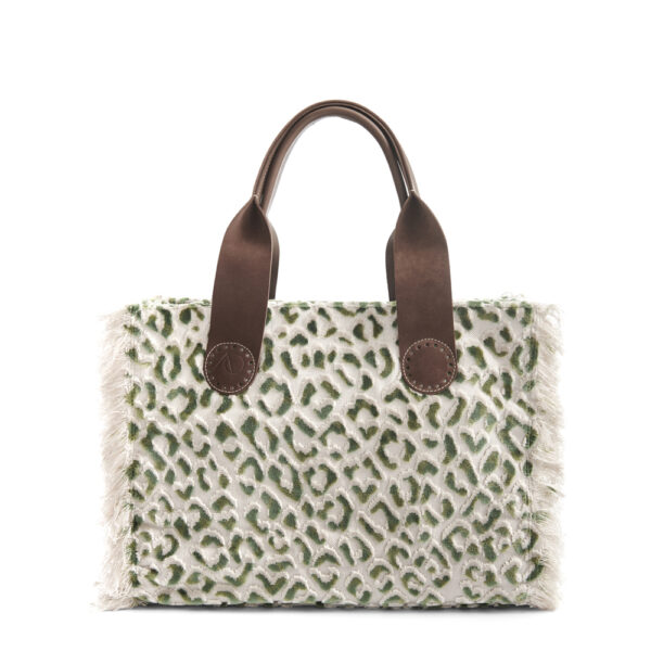 De Belle Midi in Green Leopard, daar past je hele leven in.
